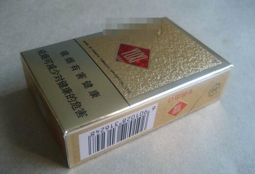 热点特写！正品低价烟批发网站“狗尾续貂”